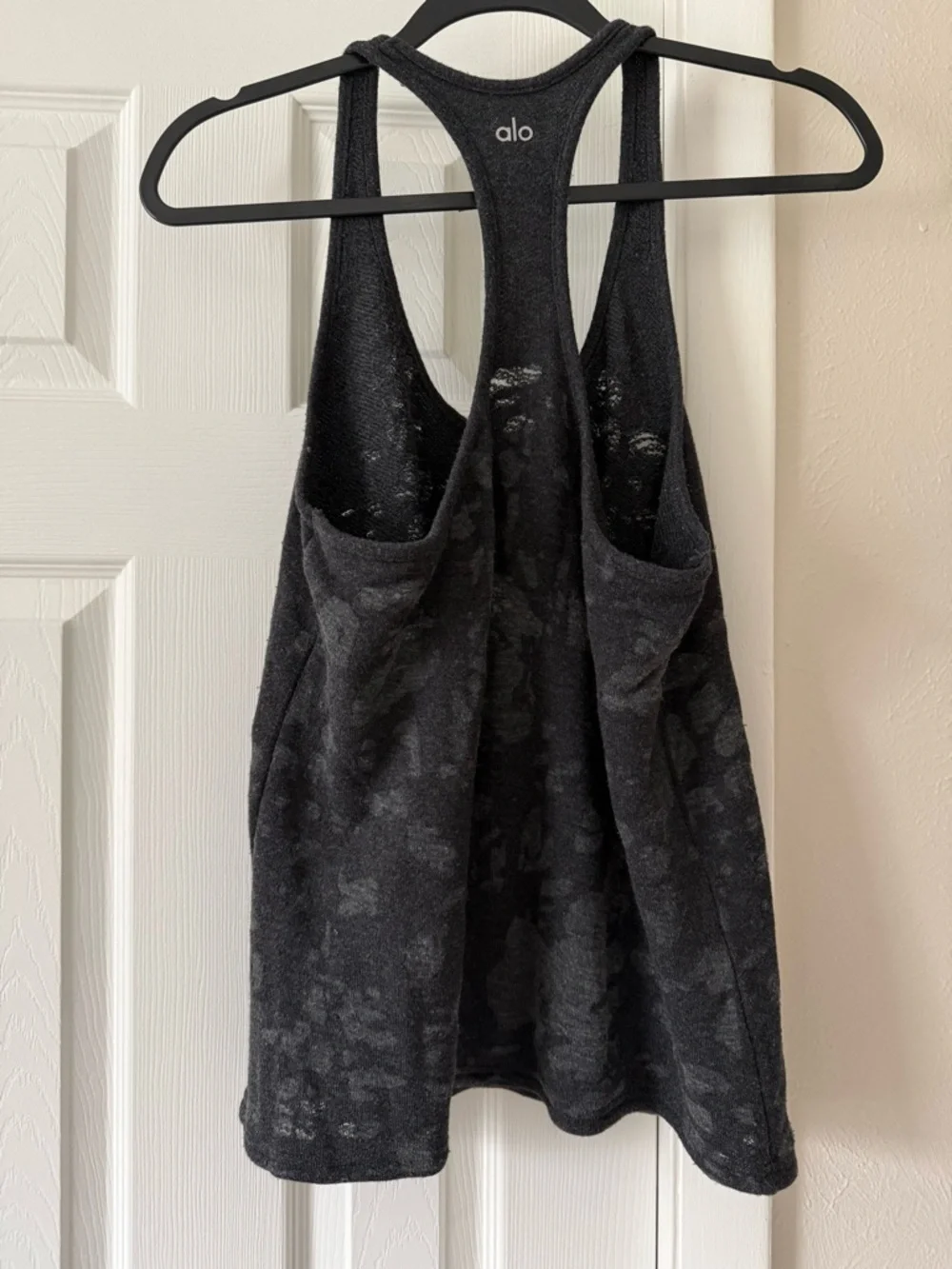 Alo Yoga Pure Tank Distressed size S/M